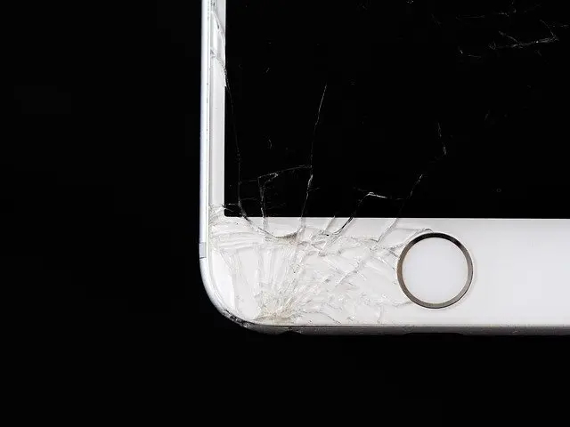 iPhone LCD Screen