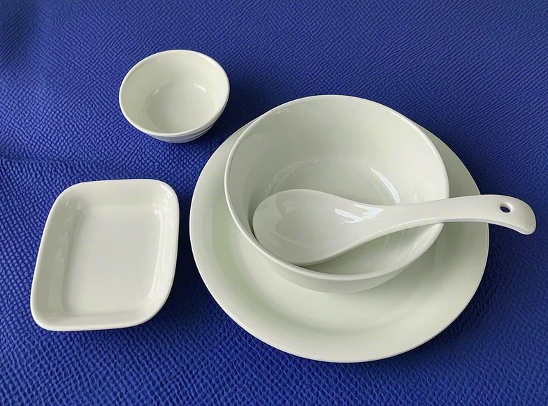 hotel tableware